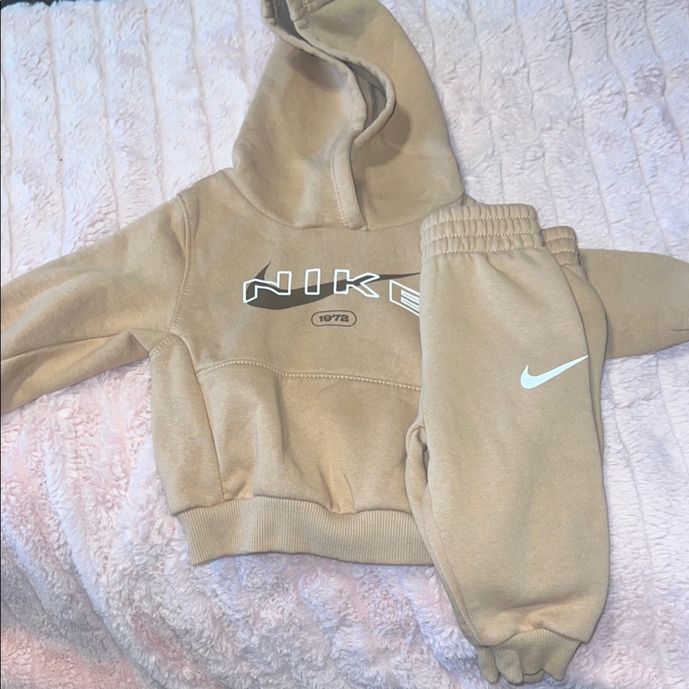 Nike Kids Tan Jogger Set